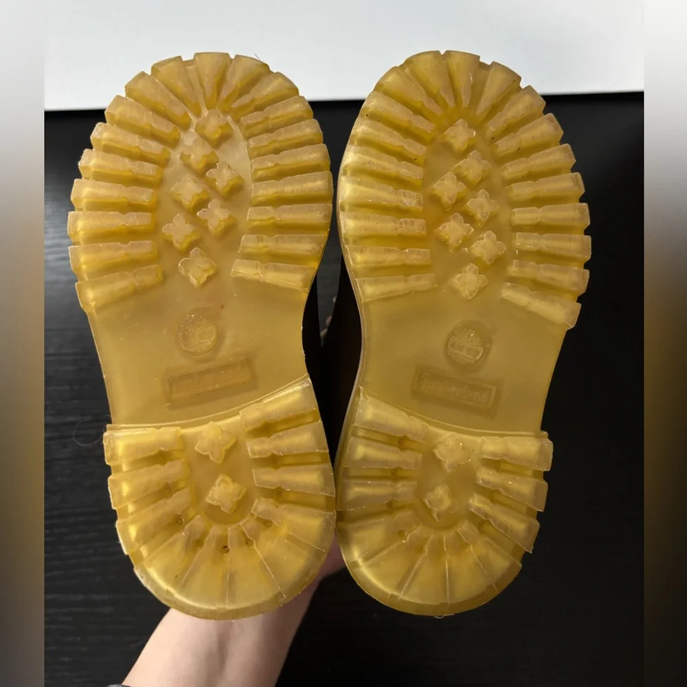 Timberland Waterproof Boots with Clear Sole (8.5 Toddler) - Picture 8 of 9